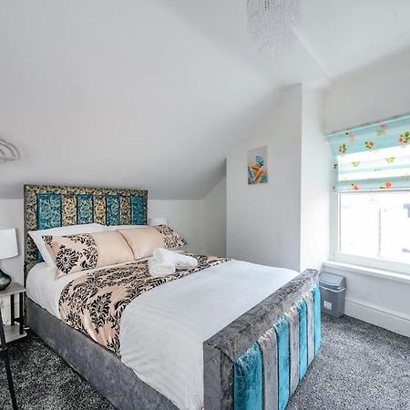 -16Pt- For Your Relaxed & Cosy Stay & Free Parking Лідс Екстер'єр фото
